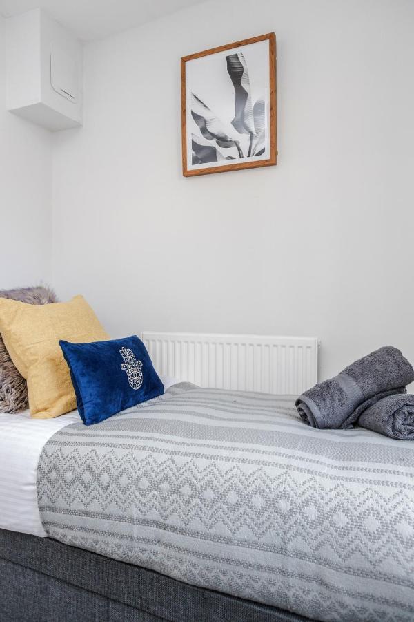 Stunning 2-Bed Apt - Free Parking - Camden - Central - Zoo - Shop - Events London Eksteriør billede