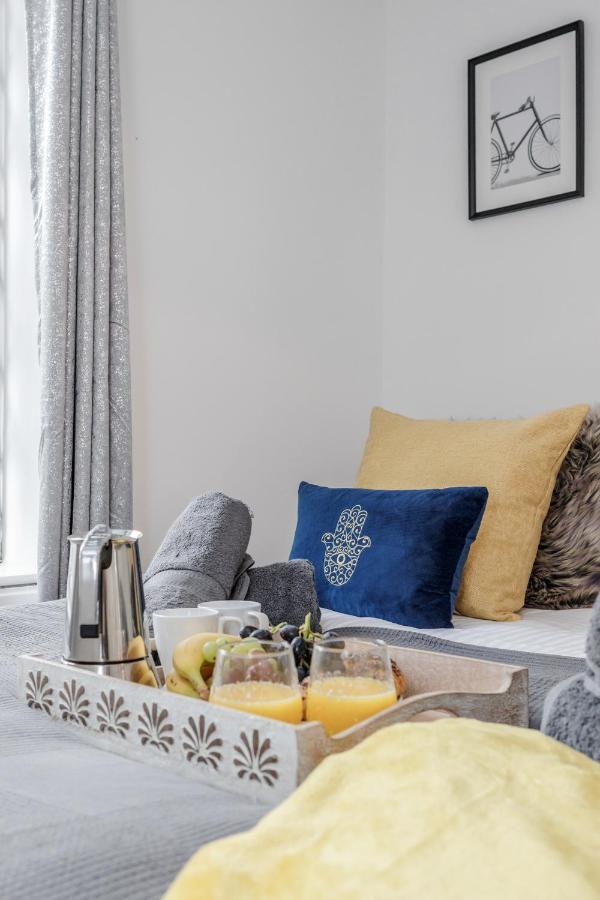 Stunning 2-Bed Apt - Free Parking - Camden - Central - Zoo - Shop - Events London Eksteriør billede